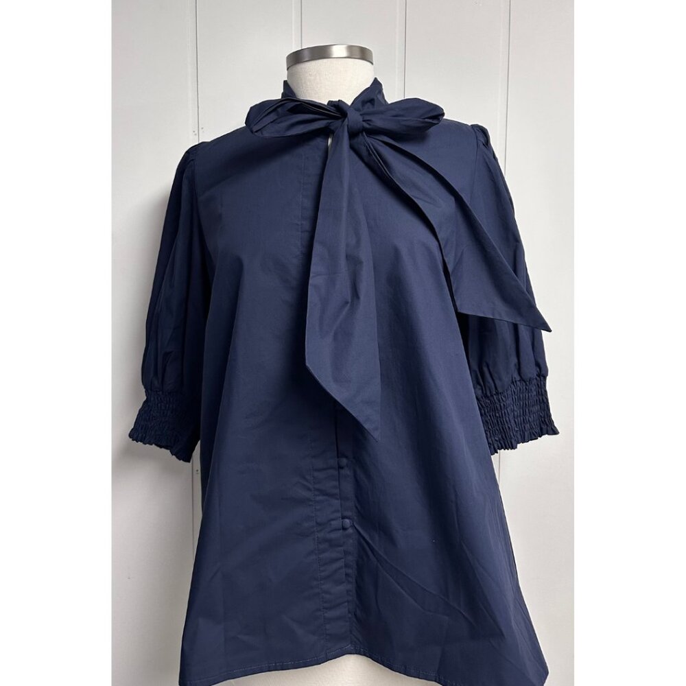 Holly Bow Top